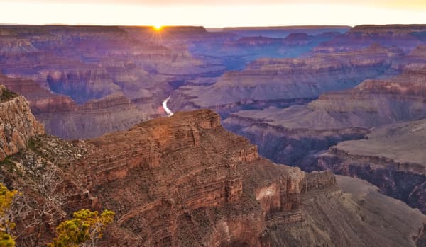 Canyon Crimson Kiss