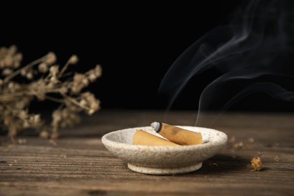 Flowing Smoke | Zen Decor