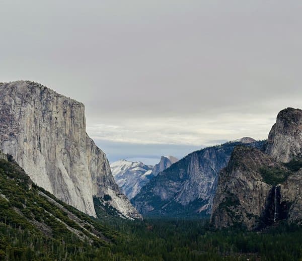 Yosemite Valley | Majestic Mountain Landscape Photography